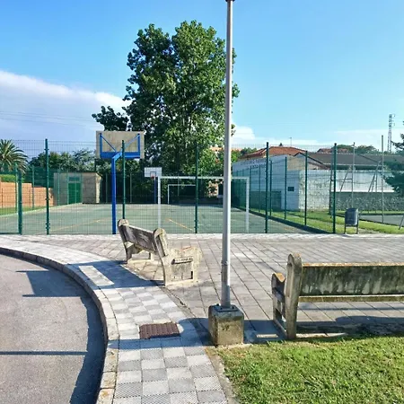 Casa Grande Con Jardin Santa Cruz De Bezana