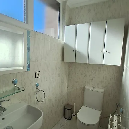 Casa Grande Con Jardin * Санта-Крус-де-Бесана