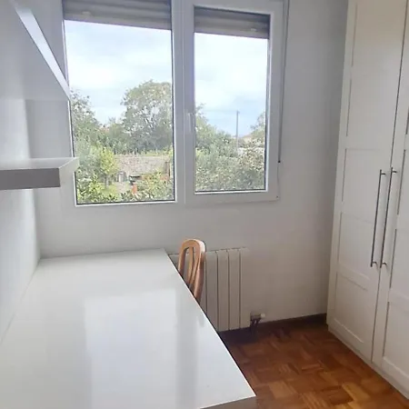 Hébergement de vacances Casa Grande Con Jardin Santa Cruz De Bezana