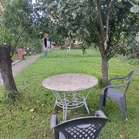 Casa Grande Con Jardin Hébergement de vacances *
