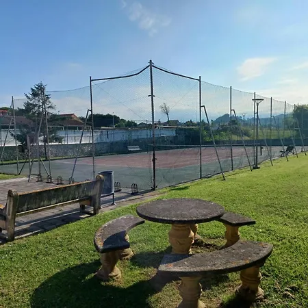 Semesterbostad Casa Grande Con Jardin Santa Cruz De Bezana