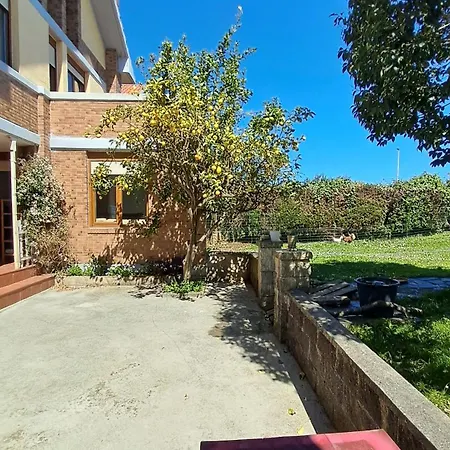 Casa Grande Con Jardin * Santa Cruz De Bezana